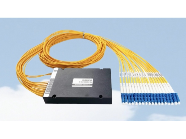 密集波分复用多通道合波/分波器